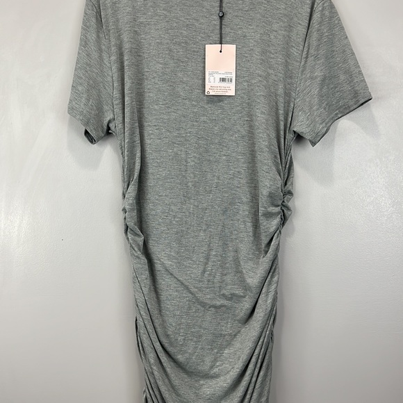 Misguided Plus Gray Ruched sides Body Con Dress - Picture 4 of 8